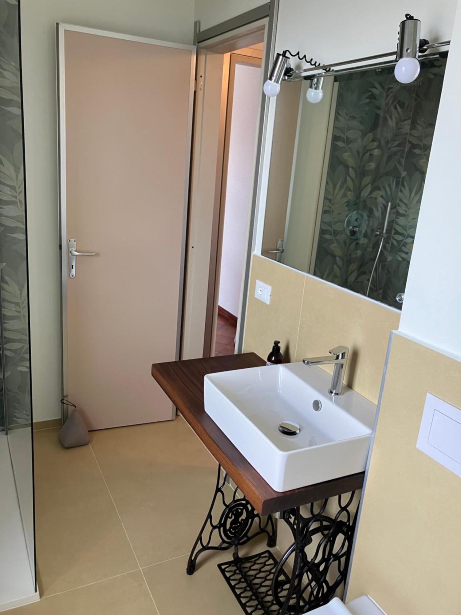 Apartament Aria Luce Mare San Bartolomeo Al Mare Zewnętrze zdjęcie